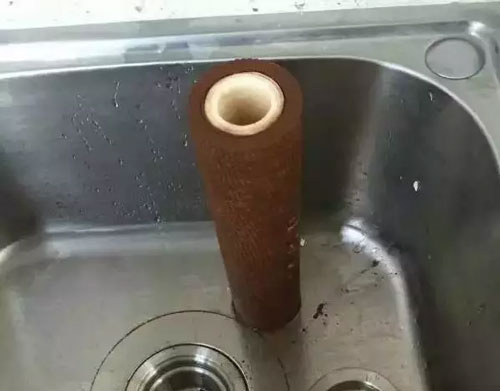 凈水器能過(guò)濾什么？取出的濾芯就知道了！